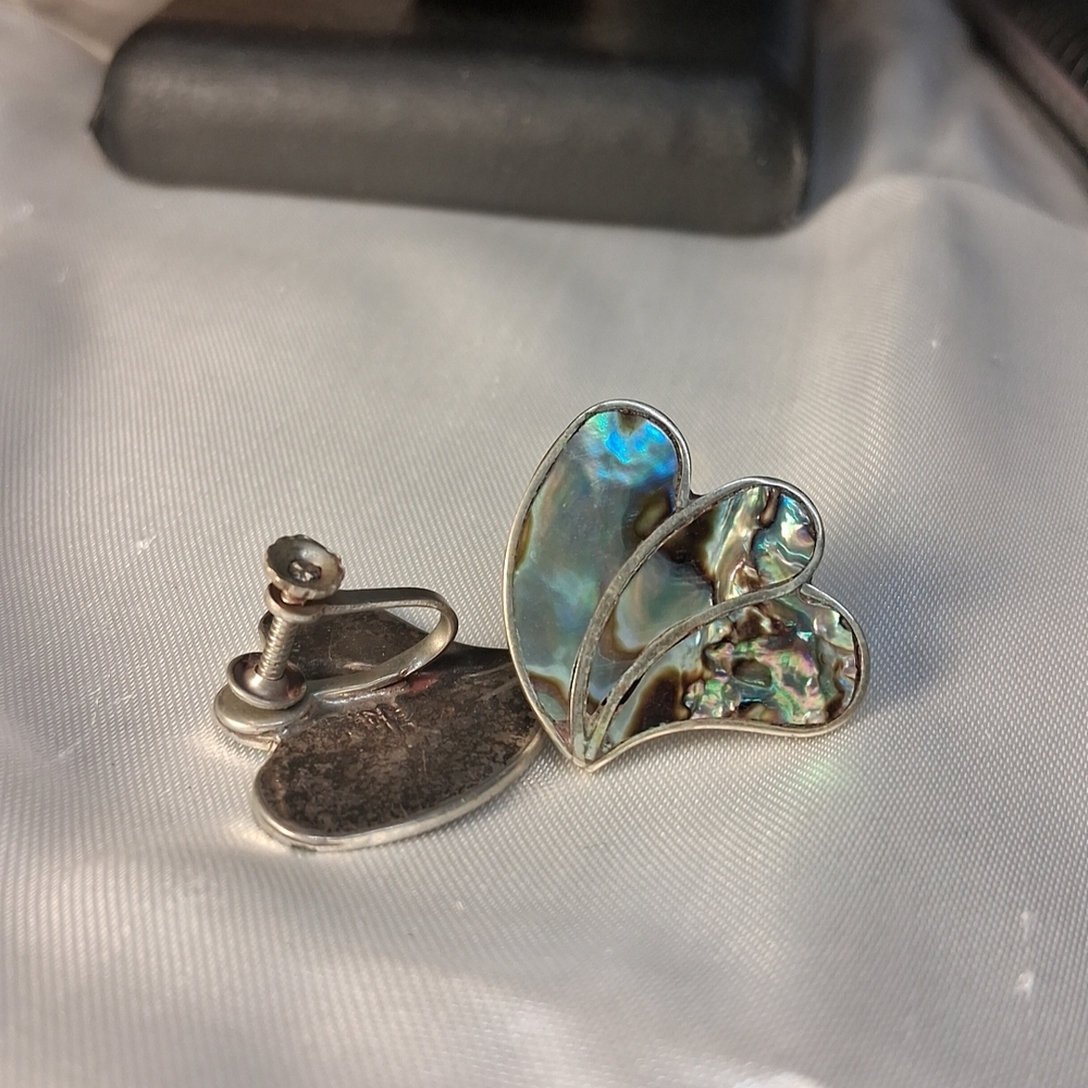 SOLD P19. Vintage Mexico 925 Sterling Silver Abalone Inlay Screw Back Earrings
